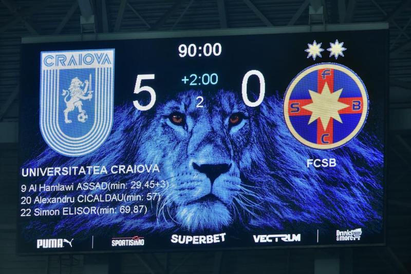 Universitatea Craiova a spulberat pe FCsB: 5-0 în vulcanul din Bănie